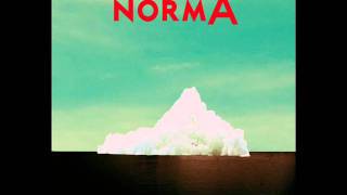 Video thumbnail of "normA - Educacion"