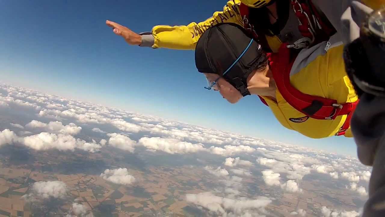 Fallschirm Tandemspringen Skydive - www.fallschirmspringen.info - hd 720p