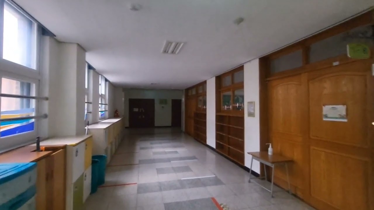 03-3 탄벌초등학교 가는 길 교실편 1학년 8반~10반