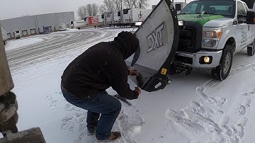 New cutting edges on the BOSS DXT plow