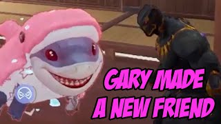 Gary Made A New Friend