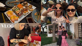 VLOG| Nos vamos a la feria de Sevilla, mundo pixar, nuevo Buffet de sushi fav 🍣💞✨