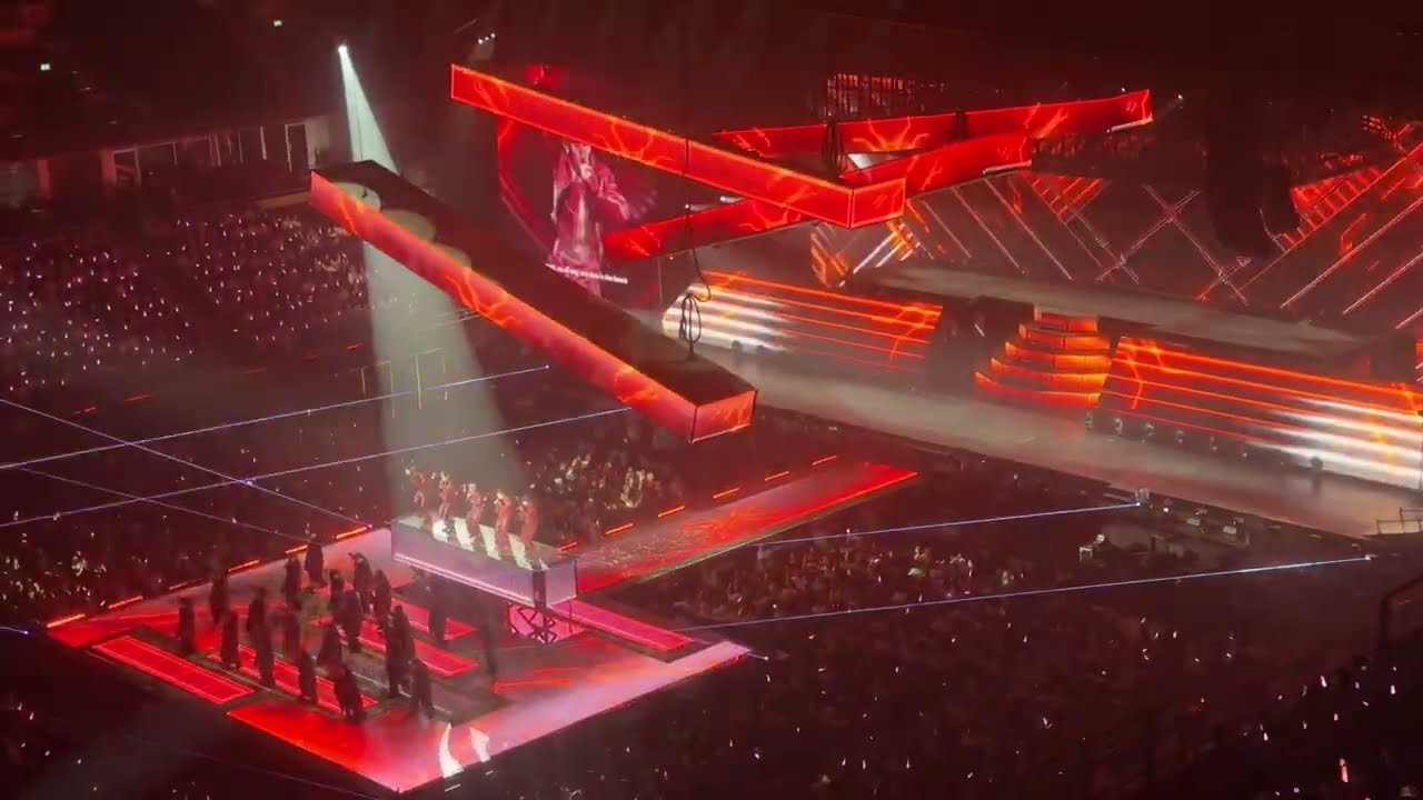 ชอบก็บอก - LYKN 14/2/69 #riserconcertd2 #risermusic