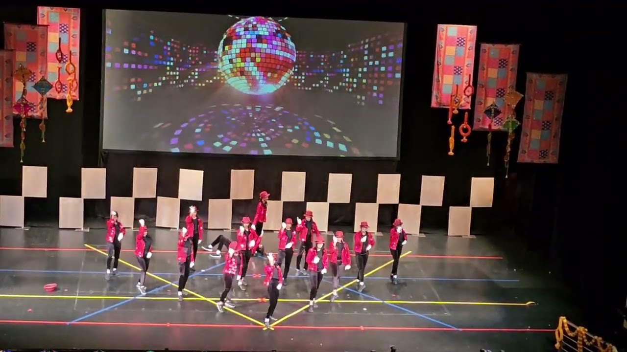 Shape Of You X Billie Jean X Mukaqbla | By Class 8 Girls | YBIS Annual Day 2023