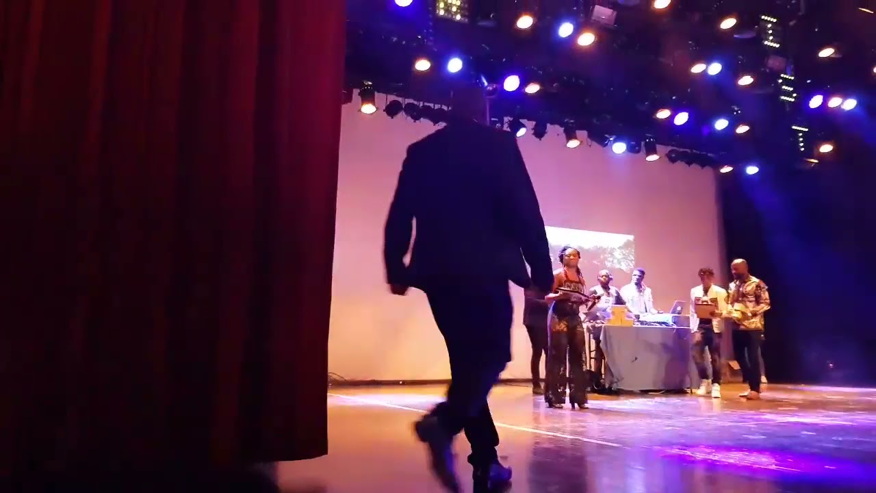 Tony Air Award in France