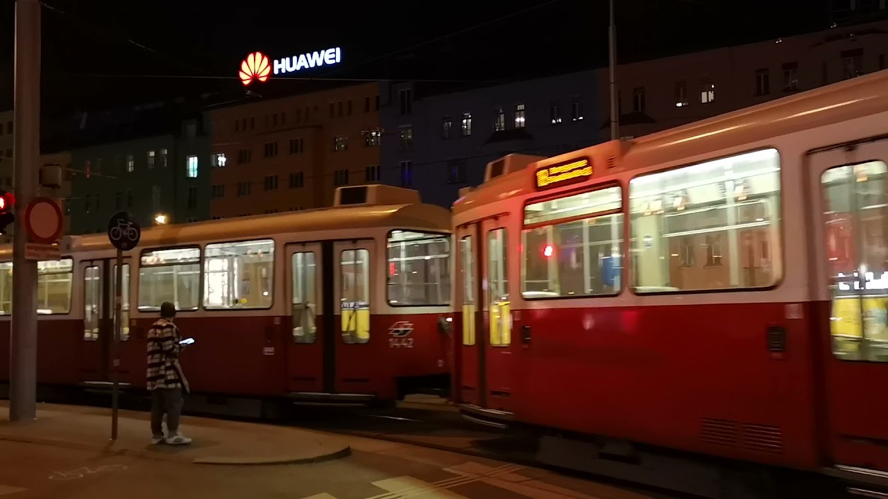 Vienna tram type E2 at Wien Hbf (16 Feb 2019)
