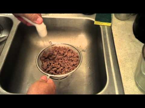 Video: Boluntaryong Naaalala Ng WellPet Ang Beef Topper Canned Dog Food