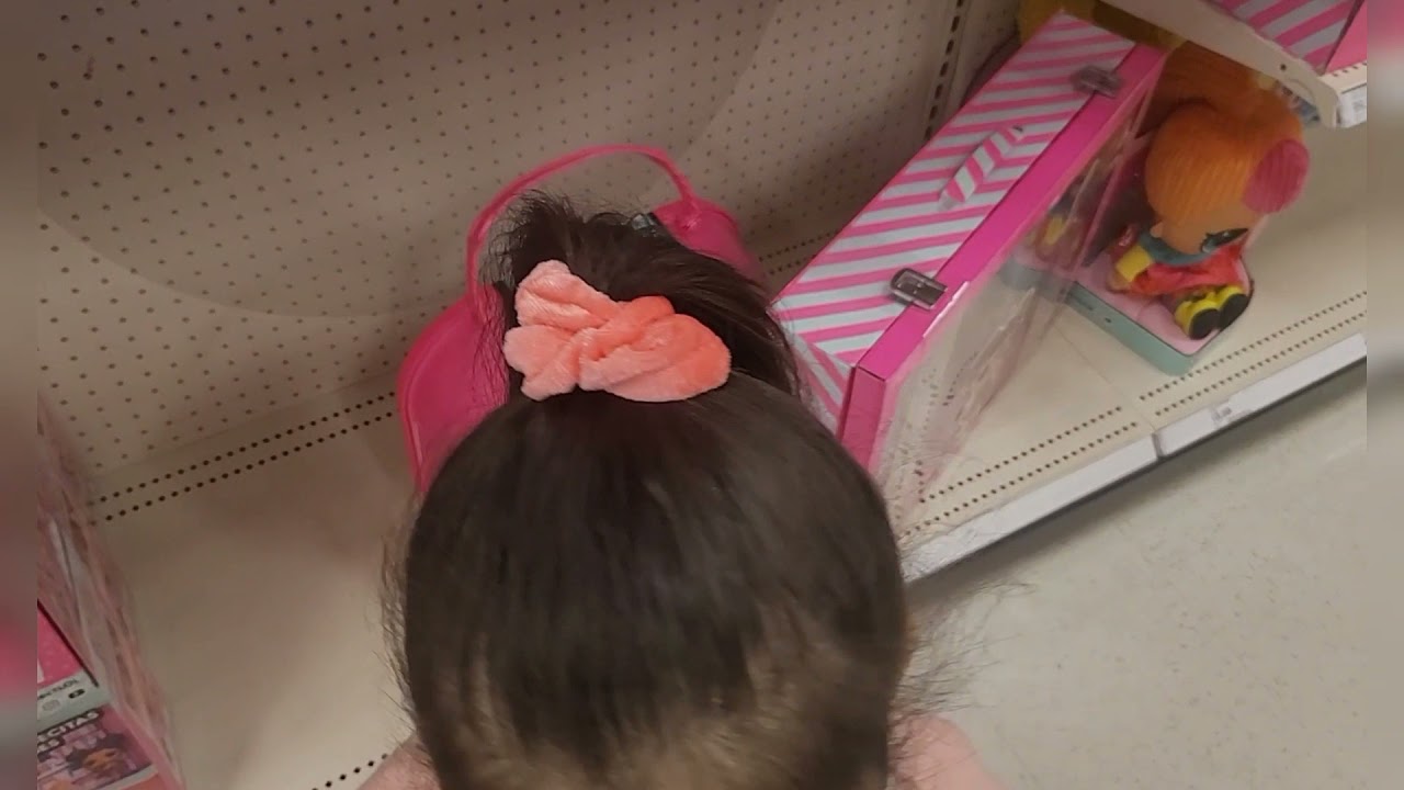 L.O.L Surprise Deals at Target,  L.O.L Surprise Shopping Before Christmas 🎄