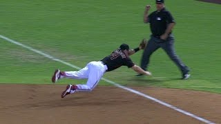 SF@ARI: Goldy makes a great diving stop at first