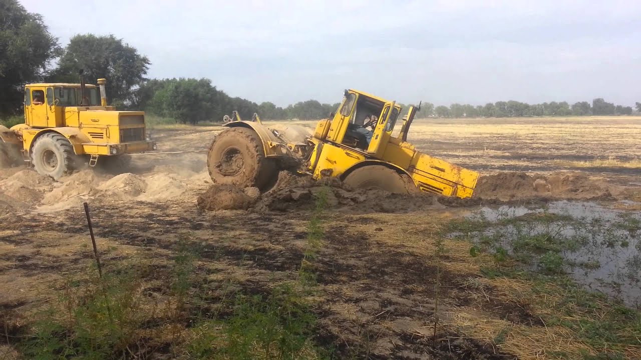 К 701 - в грязи по раму