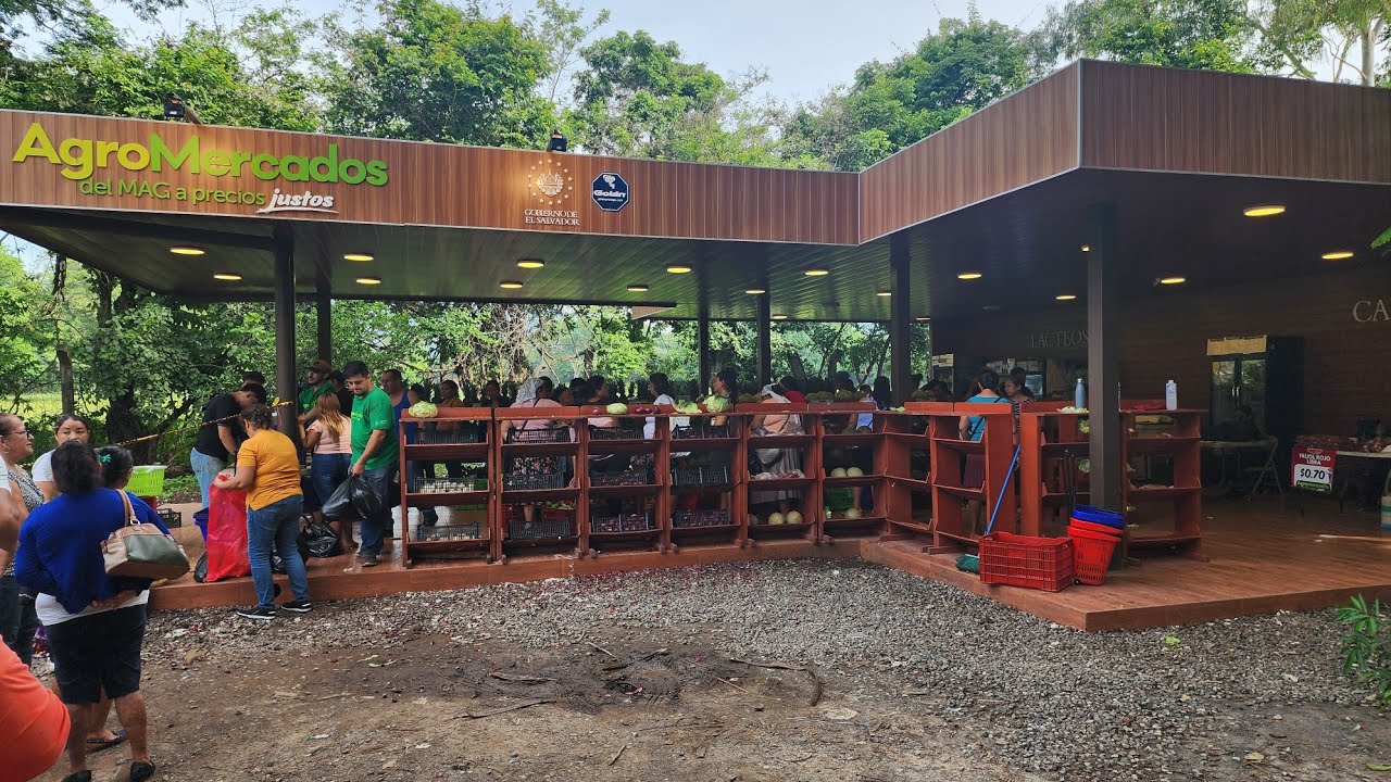 El Agromercados de Nueva Concepción chalatenamgo .precios justos $$$