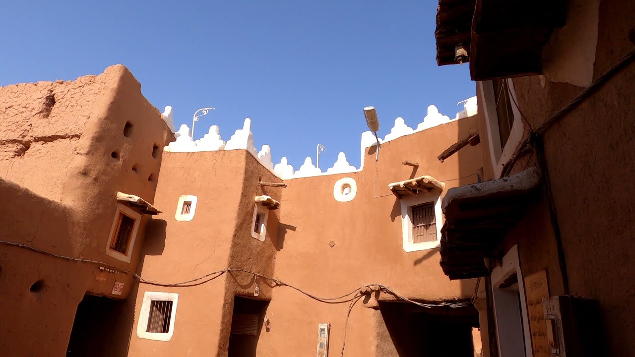 Ushaiger Heritage Village|قرية أشيقر التراثية