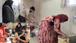 Download Lagu A special day: destruction of the kitchen shelf and happiness with Zahra and Younes ♥😍 MP3