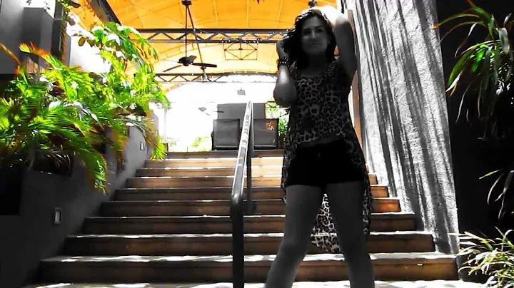 Video Oficial Paola Schaeffer -  No me extaa nada ...