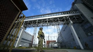 En direct : les frappes se poursuivent sur Nikopol, face à la centrale nucléaire de Zaporijjia