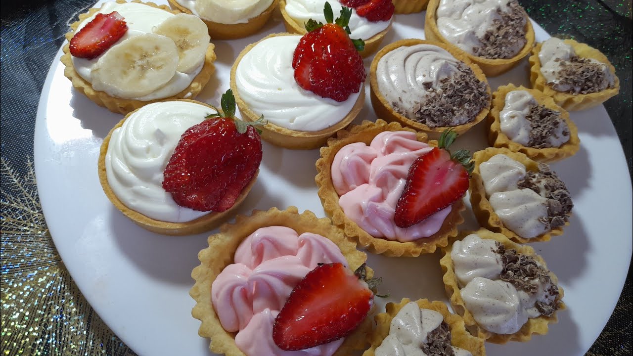 بعد هذي الوصفة مستحيل تزيدو تشروهم تارتولات الفواكه بكريمة الديبلومات الرائعة تبرد القلب