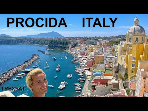 Italy - Procida 🇮🇹🛥️ | Travel guide