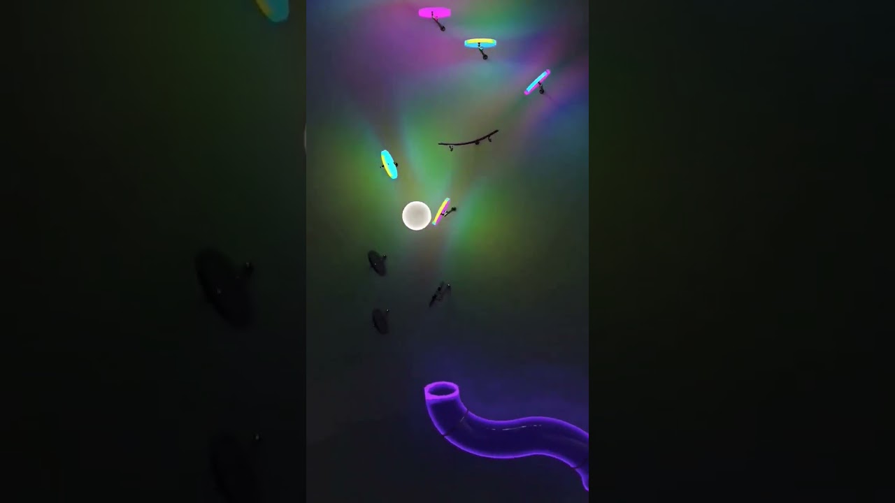 Falling Light Ball Plays 'Let Me Love You' #shorts #music
