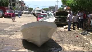 Flood-stricken Towns in Mexico Waiting for Aid