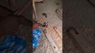 The right way to fit a hammer handle for strength, safety, and perfect balance. #hammerhandle