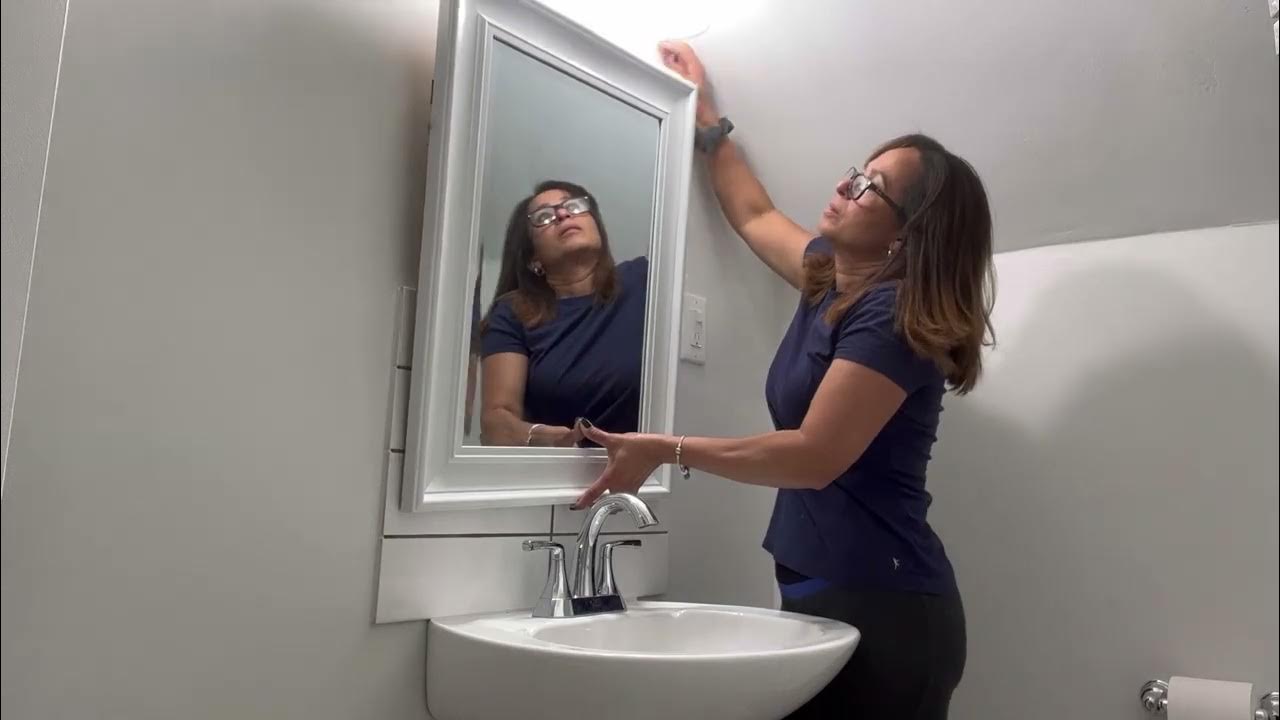 Cómo instalar un espejo de baño con luz paso a paso - Complementos