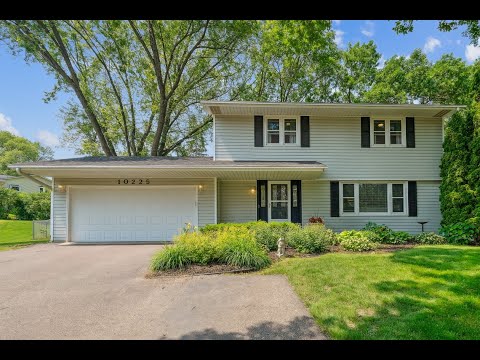 10225 38th Court, Plymouth, MN home video tour