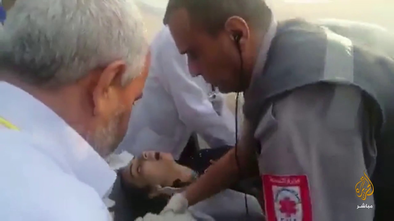 فيديو مؤثر.. لحظة استشهاد مسعفة فلسطينية برصاص الاحتلال في غزة