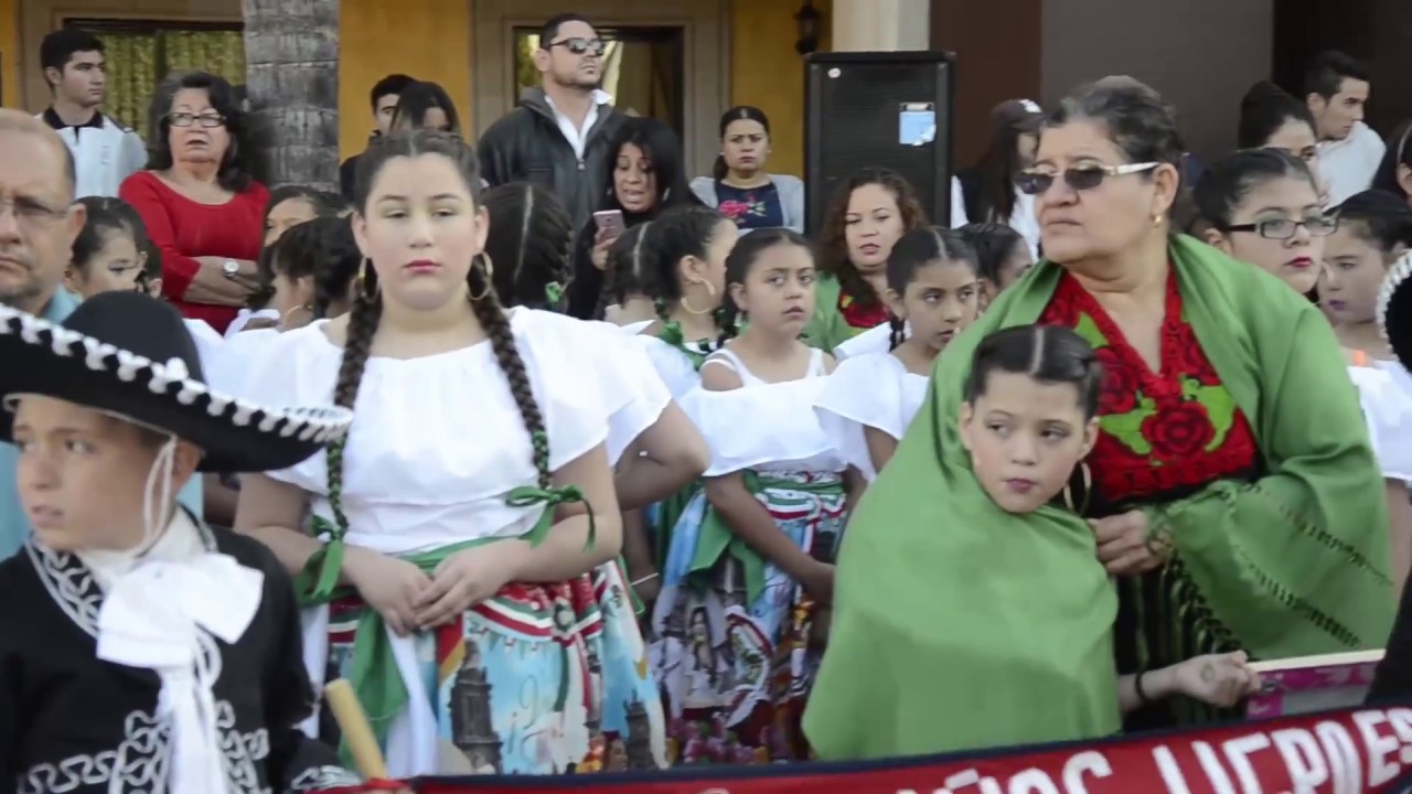 Desfile de la revolución Mexicana - YouTube
