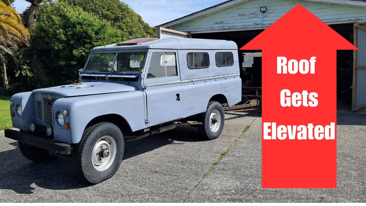 Demolishing a Fence to Store my S2 Land Rover Roof