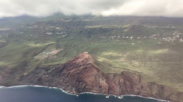 Approach and landing at La Palma (SPC) in the Canary Islands