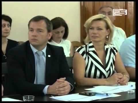 პროფესიული სწავლების განვითარებისთვის ბათუმში საერთაშორისო კონფერენცია მიმდინარეობს