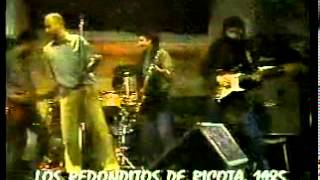 Intro de 'Música para pastillas' - Los Redondos (Centro Parakultural, año 1985)