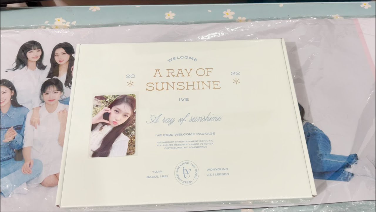 IVE(아이브)2022年歷開箱 IVE 2022 Season's Greetings Unboxing - YouTube