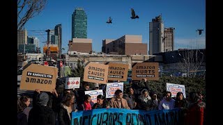 Political, business dynamics prompt 'stunning reversal' on Amazon NYC headquarters