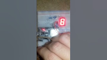 Button add, 0 to 9. ESP32 Micropython.