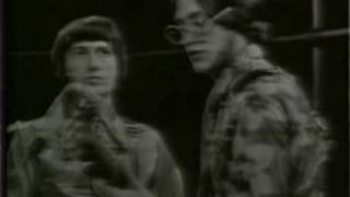 Video thumbnail of "The Kinks - Waterloo Sunset"