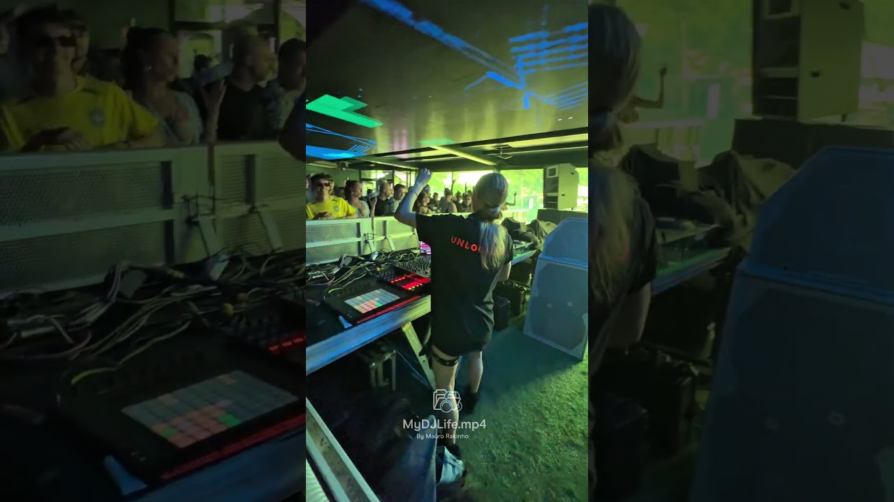 Melanie Ribbe at NOW HERE x OFF BCN (Part 2)