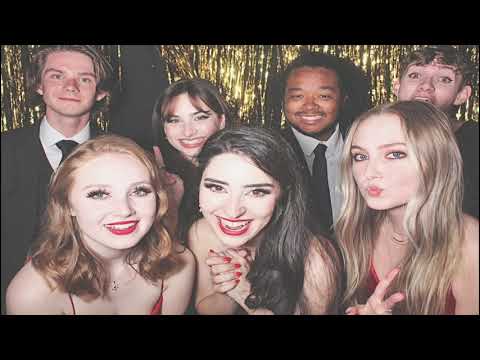 5-21-21 Lumpkin County High School Photo Booth - LCHS Prom 2021 - Robot Booth