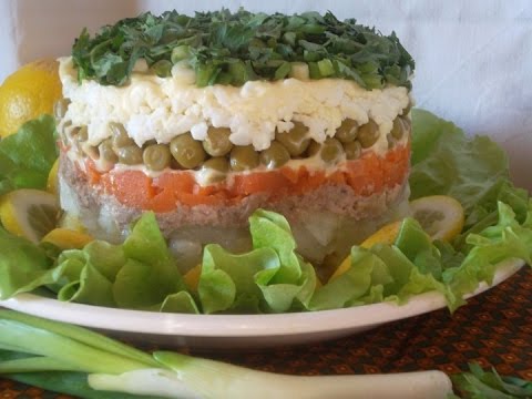 Видео рецепт Салат из печени трески с рисом