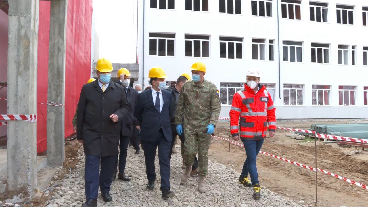 11/06/20: Craiova - Vizita PM Ludovic Orban la Colegiul Militar Național (CMN) „Tudor Vladimirescu