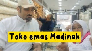 Toko emas disekitar Masjid Nabawi Madinah