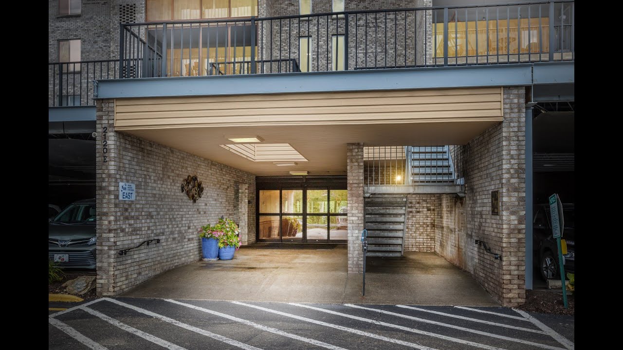 2120 Greentree Road Unit 405E Pittsburgh, PA