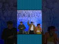 ¿Cómo se va a alegrar un empleado que lo obligan a celebrar algo sin contenido?