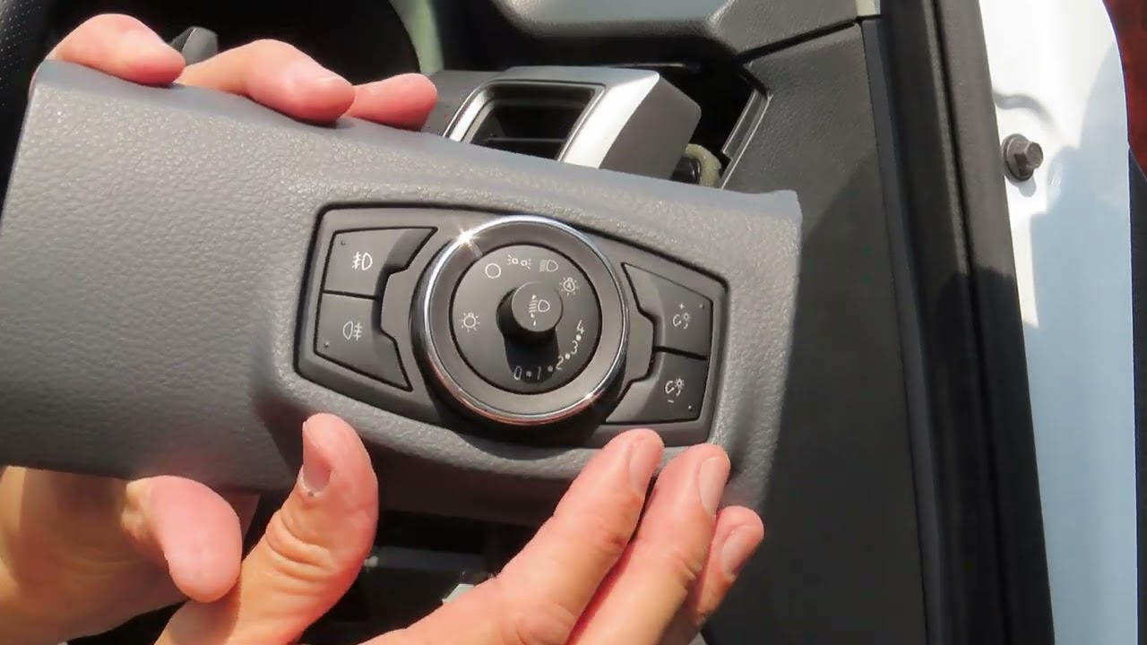 How to replace Ford Ranger / Everest headlight switch