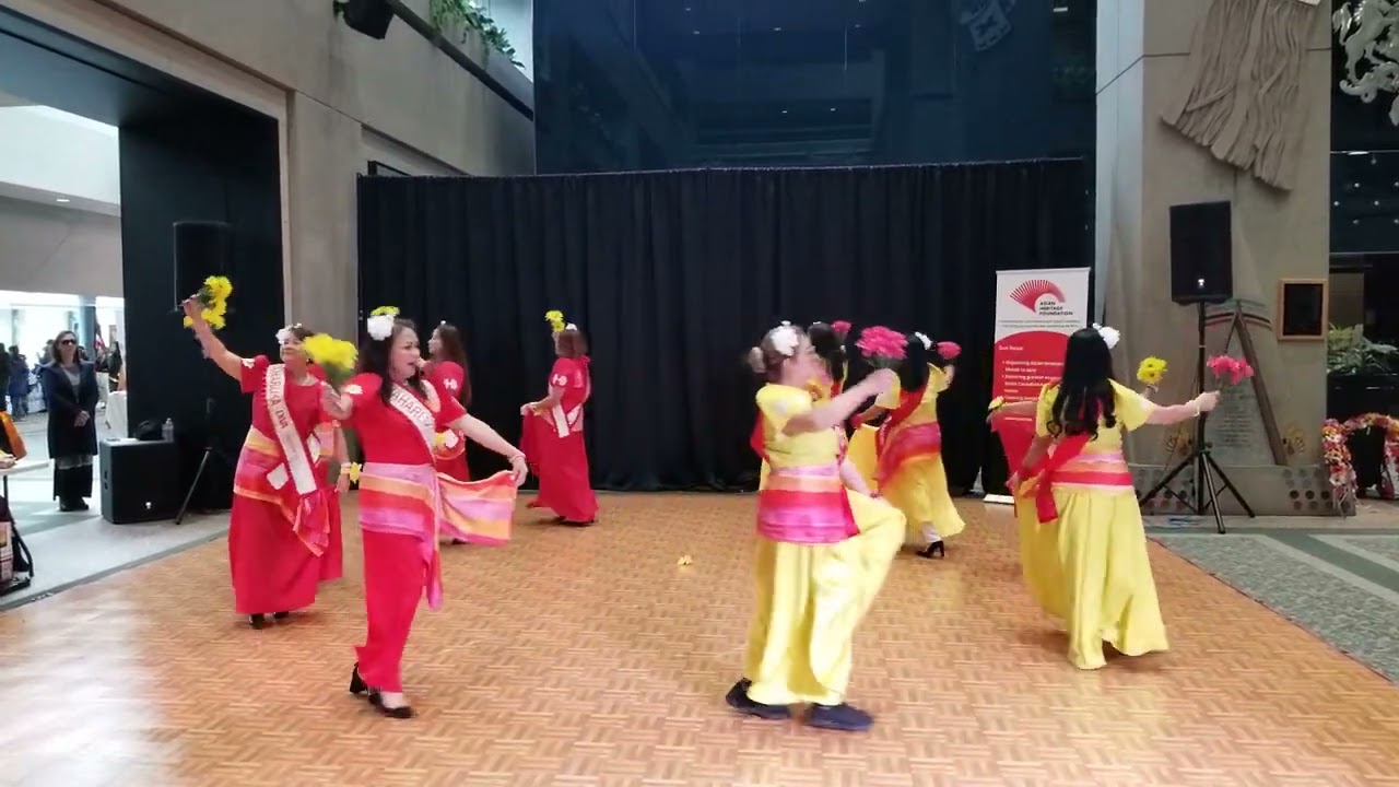 Lawiswis Maharlika Diva's dance group Philippines