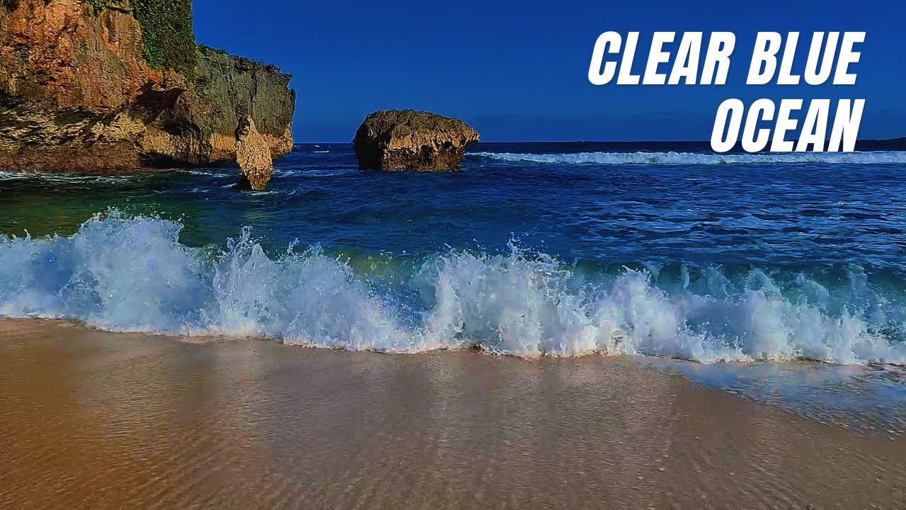 Crystal Clear Ocean Waves and Clean Beach | Relaxing Nature Ambience