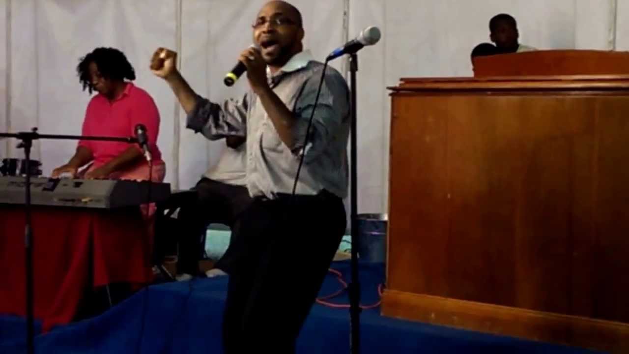 Bro. Solomon Johnson sings Higher Ground