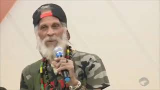 Cedric Myton - Where He Leads Me