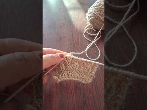 #knitting design #sweaterknittingpattern #sweaterpattern #youtubeshorts