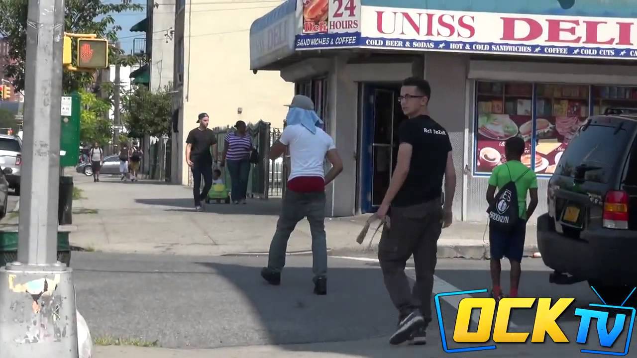 Pulling Up Sagging Pants In The Hood Prank!! YouTube